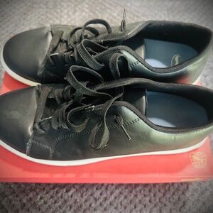 Black Comfortable Men’s Shoes